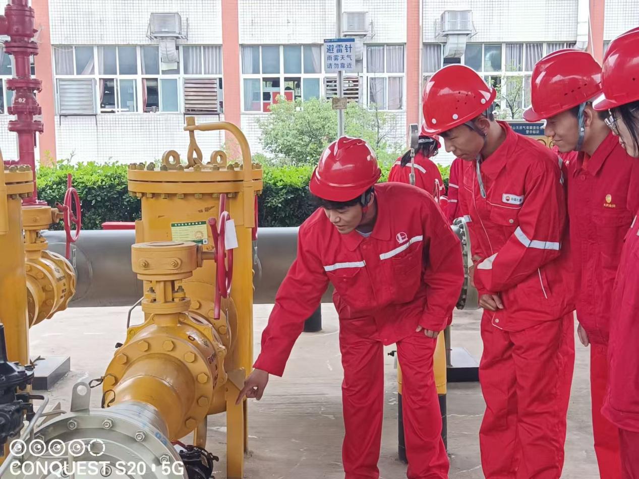 微信图片_20251113224327 微信图片_20251113224327