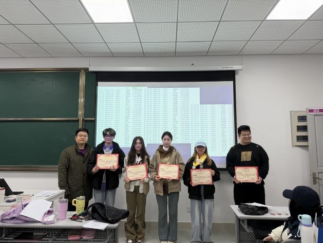 6a67e1869f5c4757583cc7b379045dff