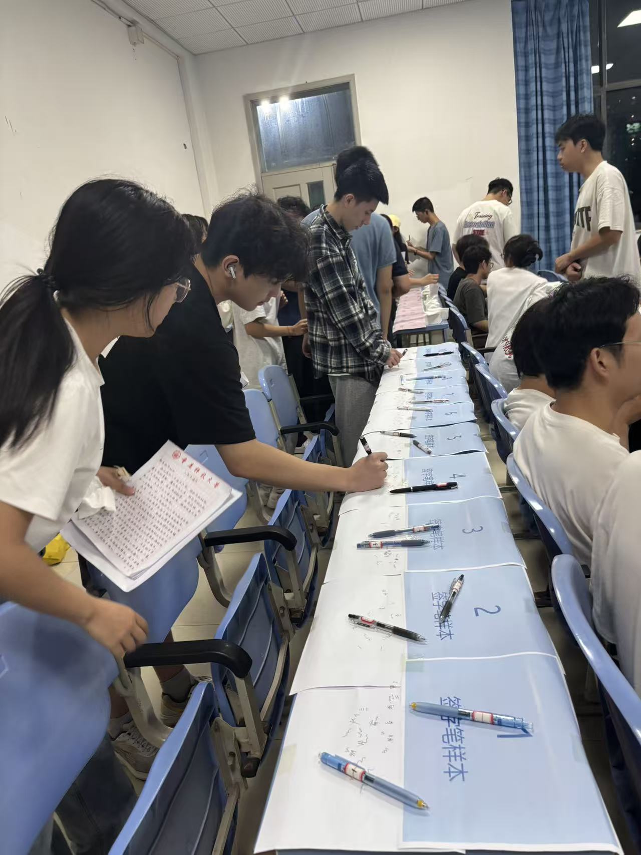 a2f618bf8d207eb0bc7ba2e49f35bd87